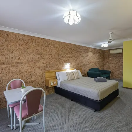 Alyn Motel