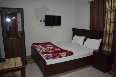 Hotel Kashmir Inn