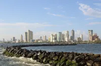 QBee Manila 301 -Local Vibes & Flex Stay, Airport Nearby