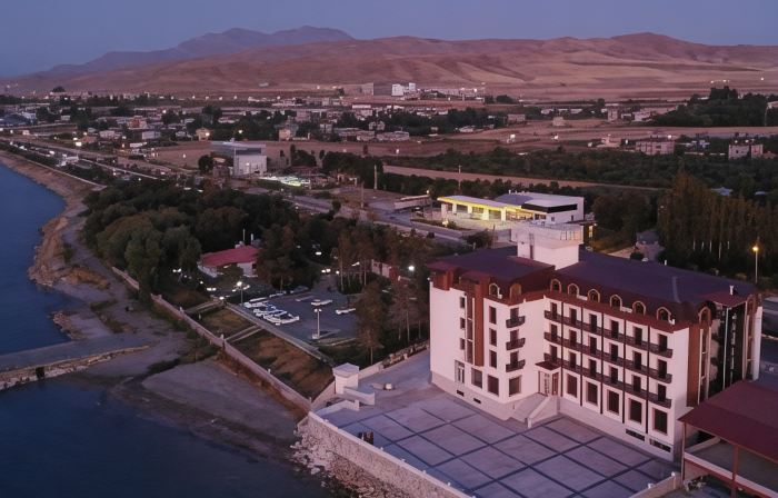 Ramada by Wyndham Van