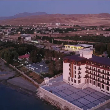 Ramada by Wyndham Van