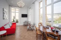Beautiful City Centre Apartment - Bath Hotels in 
