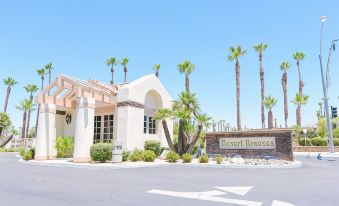 Desert Breezes Resort