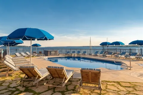 Spruce Point Inn Resort and Spa