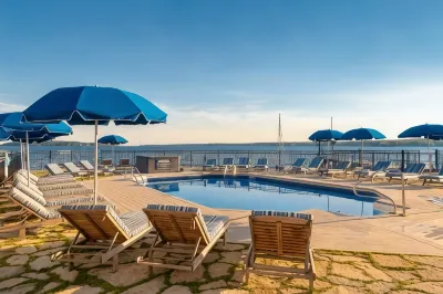 Spruce Point Inn Resort and Spa Hotels in Southport