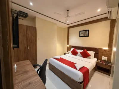 Palm Breeze Hotel - Colaba Hotels near Gateway Of India Mumbai