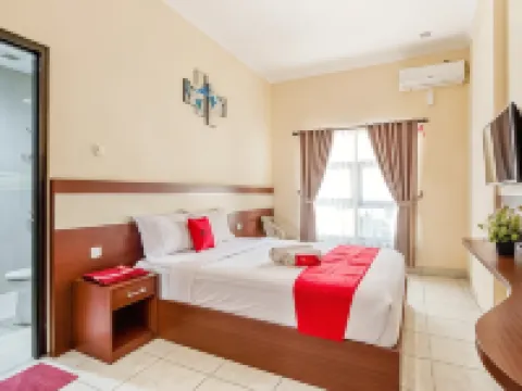 RedDoorz Syariah @ Jalan Simpang Gajayana Hotels in Lowokwaru