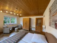 Schumacher's Landhaus Hotels in Zetel