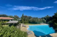 Poisson Rouge Hotels in Figari
