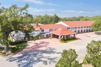 Gulf Hills Hotel & Resort