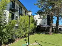 The Osmond Motel & Apartments Hotels in Adelaide