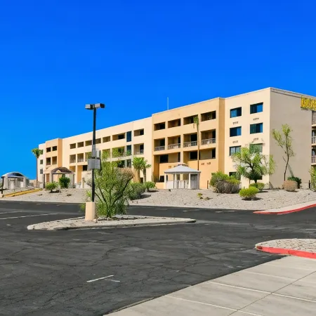 Studio 6 Suites Lake Havasu City, AZ