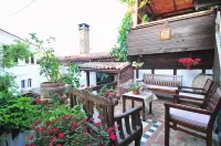 Kirkinca Hotel