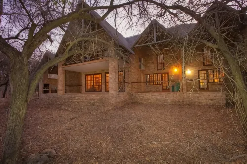 Serenity du Bois Lodge Hotels in Marloth Park