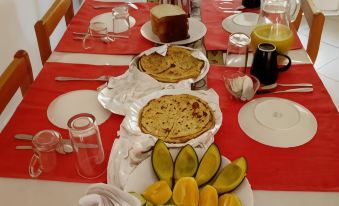 Le Parlour