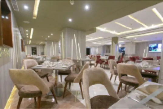 Madaure โรงแรมใน