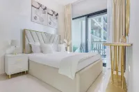 Staycae Holiday Homes- ZADA Hotels in Dubai Sports City