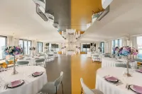 Wellton Riverside Spa Hotel Отели в г. Рига