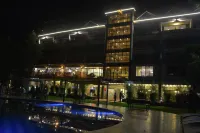 FK Resort & Spa - Pool