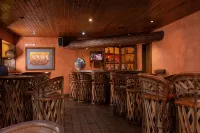 Villa Mexicana Creel Mountain Lodge - bar