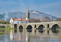 A Trajadinha do Lima Hotels in Palace of Calheiros