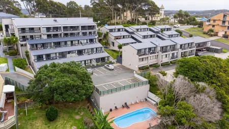 Horizon Holiday Apartments