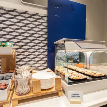 Holiday Inn Express & Suites MARION by IHG