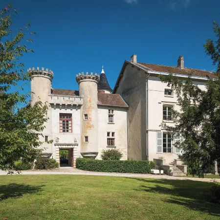 Château de Maillat Hotels in Ain