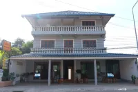 Sabaydee Guesthouse Hôtels à : 