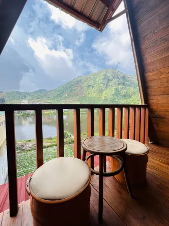 Cabin sikunir dieng Отели рядом с достопримечательностью «Tambi Tea Gardens»