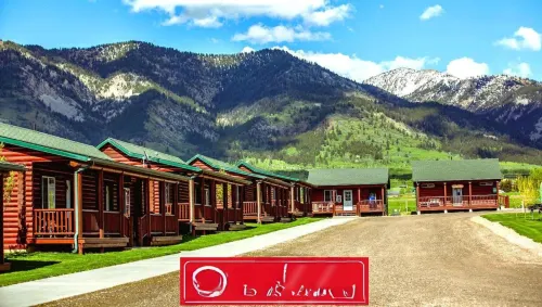 Wolf Den Log Cabin Motel and RV Park Hotels in Alpine