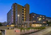 Spark by Hilton Wuppertal City Centre Hotels near Historische Stadthalle Wuppertal