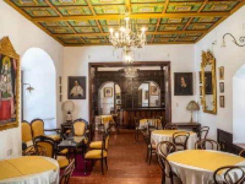 ホテル ドゥ ス マーセド スクレのホテル