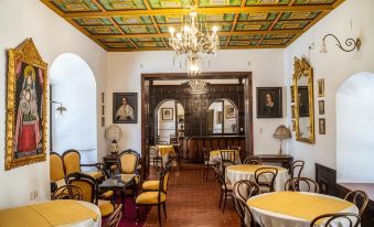 El Hotel de Su Merced