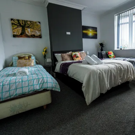 Bucknall Lodge Hanley Family Room 1