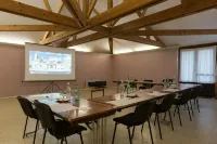 The Originals Access, Hôtel la Dousseine, Dreux Nord Hotels in Houdan