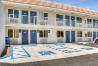 Motel 6 Lancaster, CA