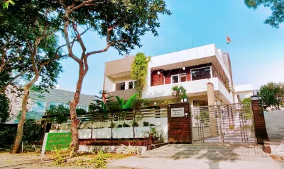Mansavi Villa HomeStay