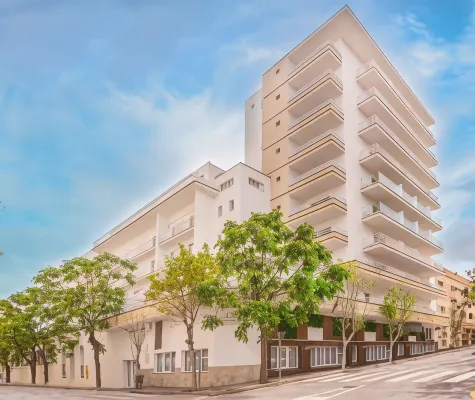 Hotel Kilimanjaro Các khách sạn ở El Arenal