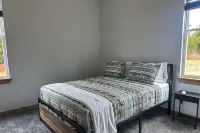 Cozy, Rustic Cabin w/ Pool Table, Foosball, & Fast WiFi, South of Norman