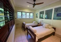 Thornton Beach Bungalows Daintree