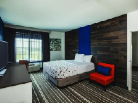 La Quinta Inn & Suites by Wyndham Owasso Hotels in Owasso