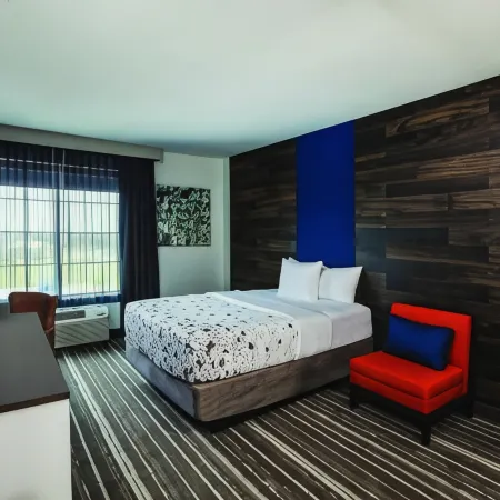 La Quinta Inn & Suites by Wyndham Owasso