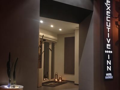 Executive Inn Boutique Hotel