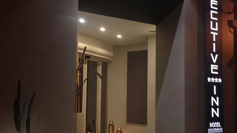 Executive Inn Boutique Hotel
