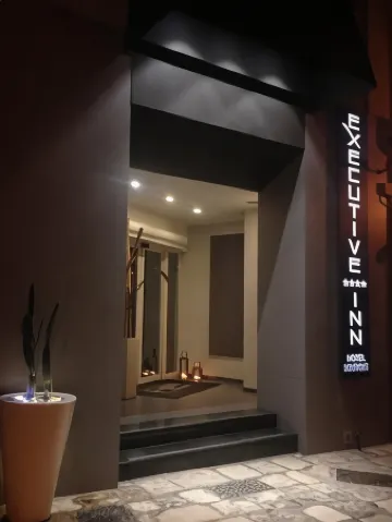 Executive Inn Boutique Hotel
