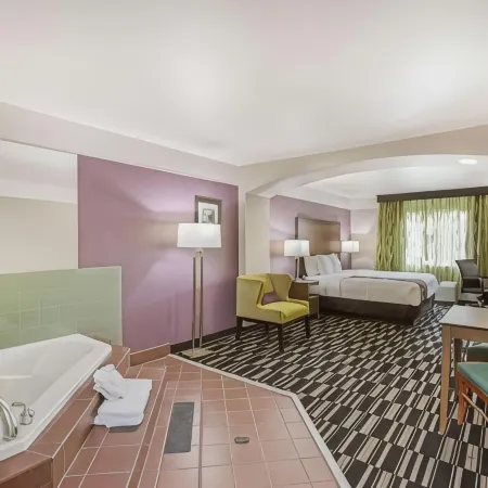La Quinta Inn & Suites by Wyndham Modesto Salida