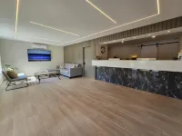 Sahara Courtyard Inn & Suites Osoyoos