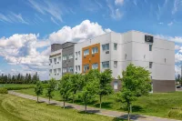 Quality Inn & Suites Hotels in La Mitis