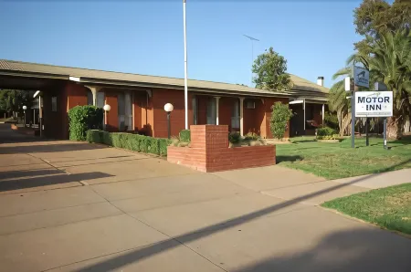 Junction Motel Wagga Отели рядом с достопримечательностью «Chaston Pet Hub»